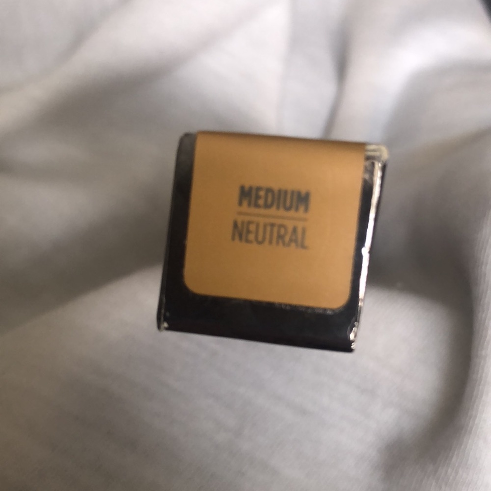 New Urban Decay All Nighter Waterproof Full Coverage Concealer. Medium Neutral - Picture 4 of 6
